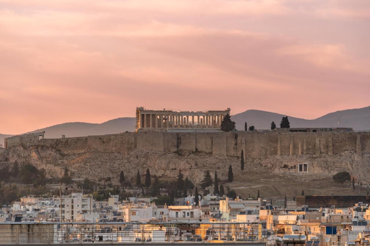 Apartamento Sunny Penthouse W/ Acropolis View Next To Metro Atenas Exterior foto