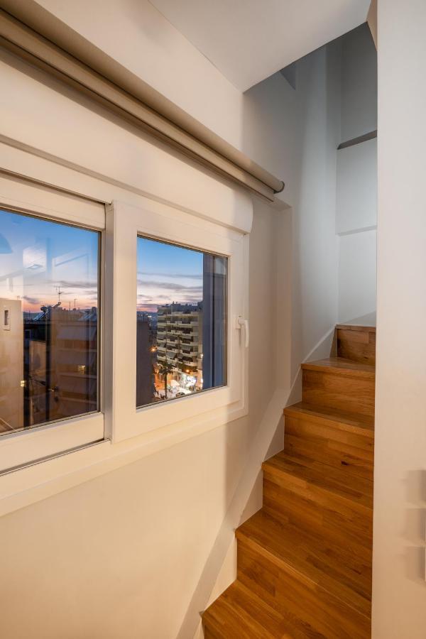 Apartamento Sunny Penthouse W/ Acropolis View Next To Metro Atenas Exterior foto